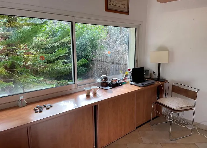 L'atelier Du Bonheur * 카시스